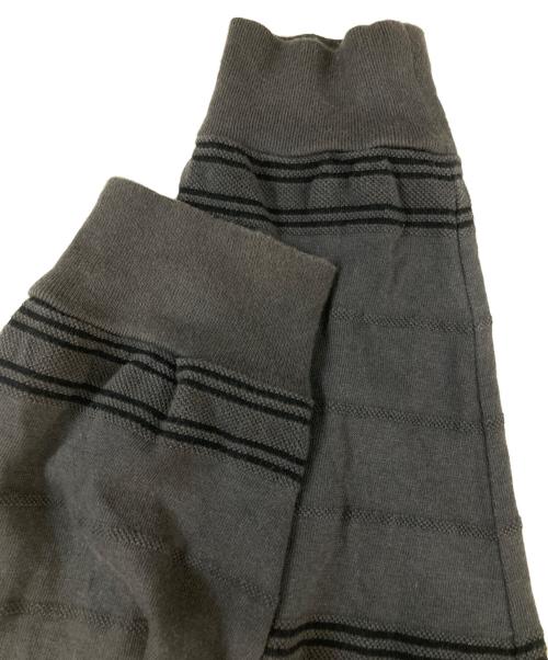 stussy（ステューシー）stussy (ステューシー) マルチボーダーカットソー グレー サイズ:Mの古着・服飾アイテム