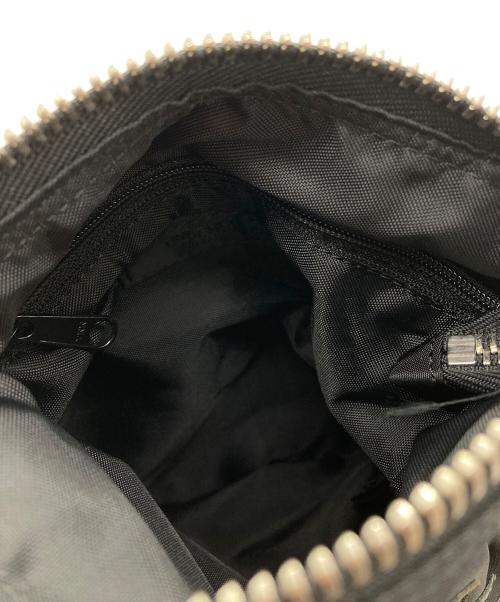 UNDERCOVER（アンダーカバー）UNDERCOVER (アンダーカバー) ショルダーバッグの古着・服飾アイテム