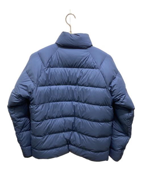 Patagonia（パタゴニア）Patagonia (パタゴニア) リバーシブルサイレントダウンジャケット ネイビー サイズ:Ｍの古着・服飾アイテム