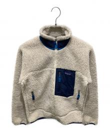 Patagonia（パタゴニア）の古着「Classic Retro-X Jacket」｜ホワイト