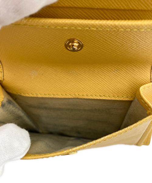 MARNI（マルニ）MARNI (マルニ) サフィアーノレザー バイフォールドウォレット イエローの古着・服飾アイテム