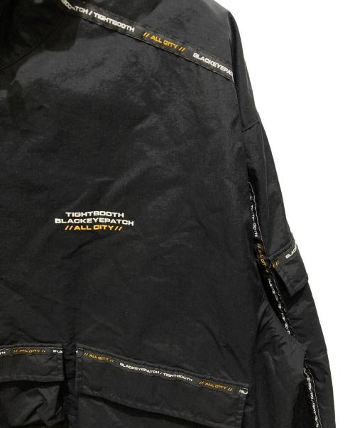 BlackEyePatch（ブラックアイパッチ）BlackEyePatch (ブラックアイパッチ) TIGHTBOOTH PRODUCTION (タイトブースプロダクション) TBEP ANORAK ブラック サイズ:Ｌの古着・服飾アイテム
