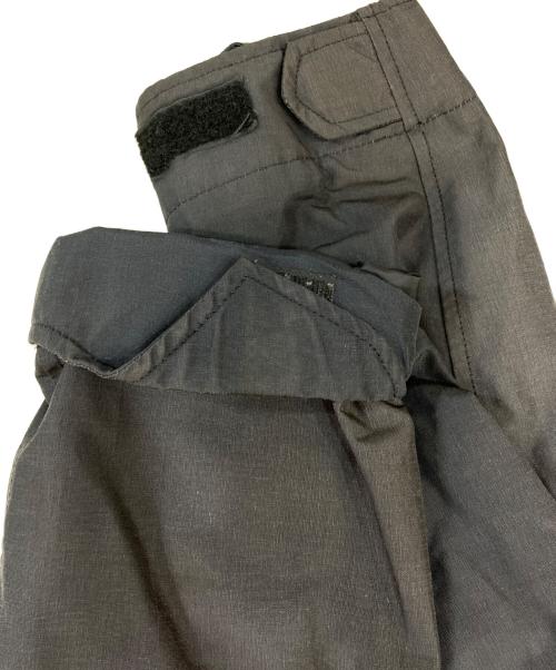 CANADA GOOSE（カナダグース）CANADA GOOSE (カナダグース) TRAVEL JACKET グレー サイズ:Ｍの古着・服飾アイテム