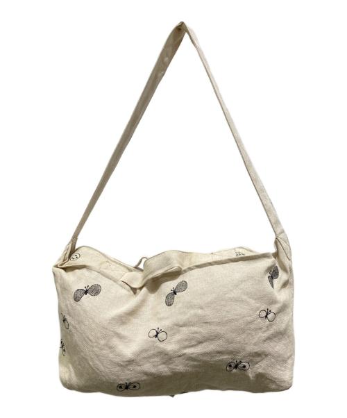 mina perhonen（ミナ ペルホネン）mina perhonen (ミナ ペルホネン) choucho ボディバッグ ベージュの古着・服飾アイテム