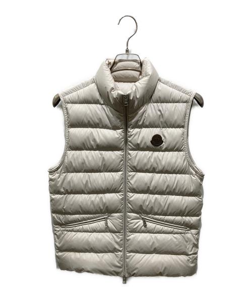 MONCLER（モンクレール）MONCLER (モンクレール) TREOMPAN　ロゴパッチダウンベスト ベージュ サイズ:1の古着・服飾アイテム