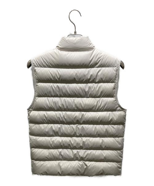MONCLER（モンクレール）MONCLER (モンクレール) TREOMPAN　ロゴパッチダウンベスト ベージュ サイズ:1の古着・服飾アイテム