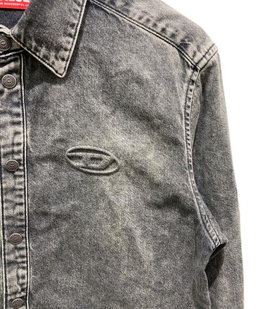 DIESEL（ディーゼル）DIESEL (ディーゼル) D-SIMPLY　デニムシャツ グレー サイズ:Sの古着・服飾アイテム