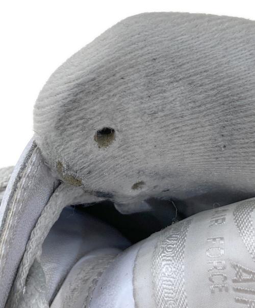 NIKE（ナイキ）NIKE (ナイキ) SUPREME (シュプリーム) AIR FORCE1 MID エア フォース 1 ミッド ホワイト サイズ:27㎝の古着・服飾アイテム