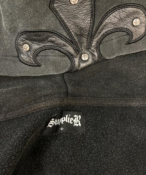 SUPPLIER（サプライヤー）SUPPLIER (サプライヤー) ユーズド加工ジップパーカー ブラック サイズ:Sの古着・服飾アイテム