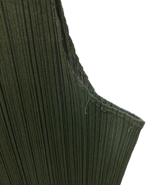 PLEATS PLEASE（プリーツプリーズ）PLEATS PLEASE (プリーツプリーズ) ノースリーブカットソー グリーン サイズ:Ｆの古着・服飾アイテム
