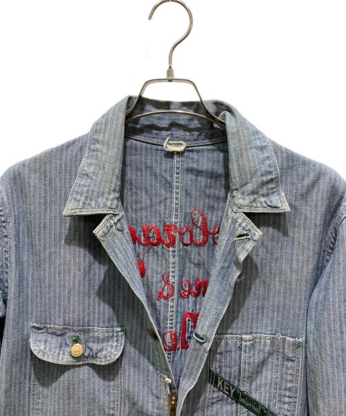 KEY（キービジュアルアーツ）KEY (キービジュアルアーツ) ヒッコリーつなぎ ブルー サイズ:記載なしの為実寸参照の古着・服飾アイテム