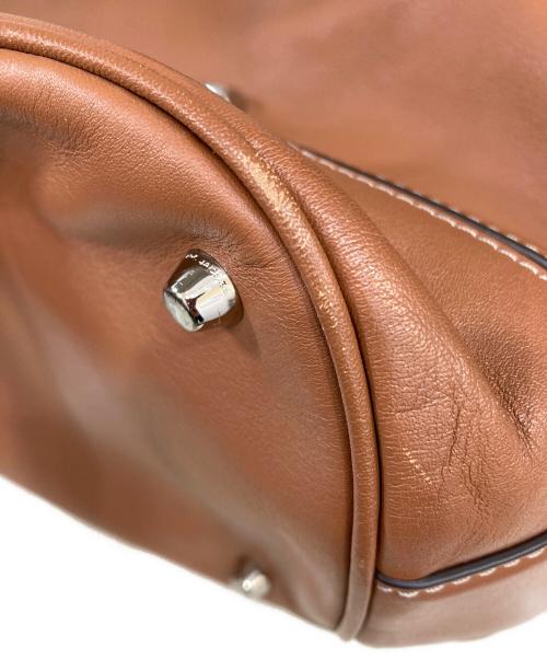 MARC JACOBS（マークジェイコブズ）MARC JACOBS (マークジェイコブズ) Noho Leather Hoboワンショルダーバック ブラウンの古着・服飾アイテム