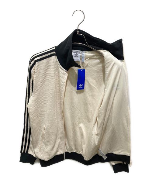 adidas（アディダス）adidas (アディダス) アディカラー ワッフル クラシック トラックトップ アイボリー サイズ:Ｌ 未使用品の古着・服飾アイテム