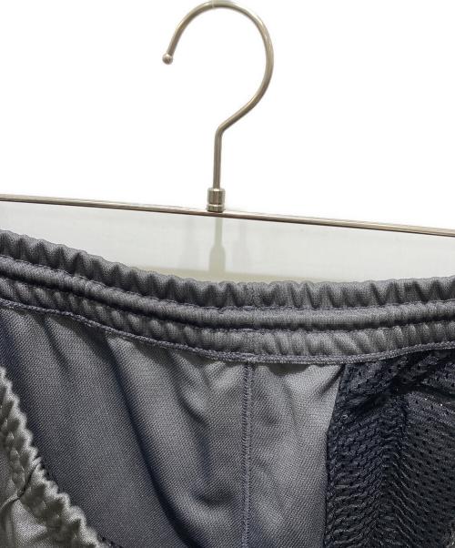 Needles（ニードルズ）Needles (ニードルズ) BREATH (ブレス) NARROW TRACK PANT グレー サイズ:Ｌの古着・服飾アイテム