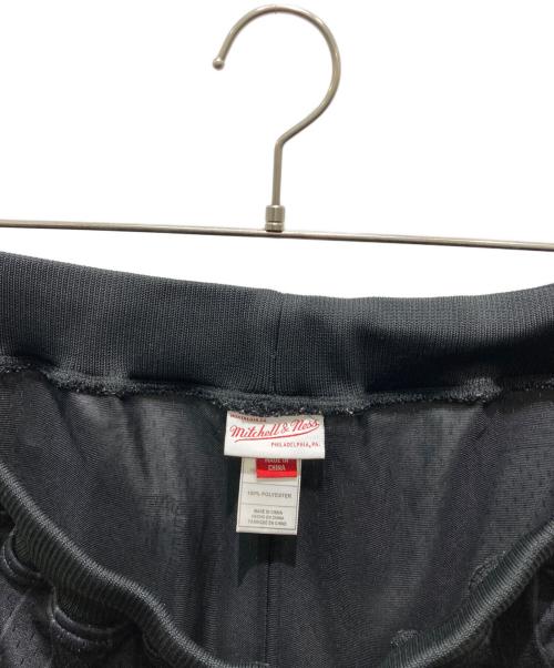 BREATH（ブレス）BREATH (ブレス) MITCHELL & NESS (ミッチェルアンドネス) ハーフパンツ ブラック サイズ:XLの古着・服飾アイテム