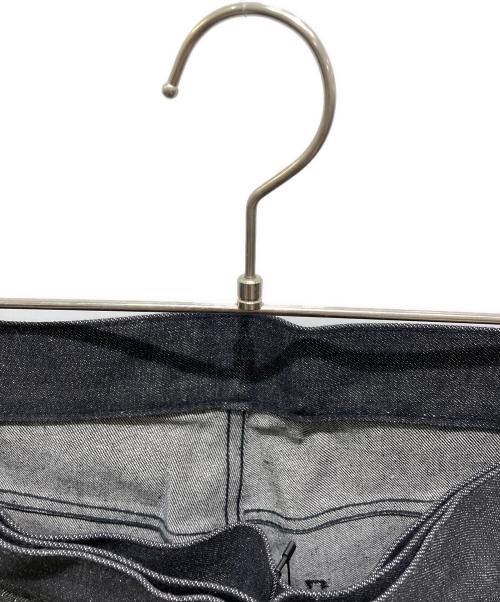 JOHN LAWRENCE SULLIVAN（ジョン ローレンス サリバン）JOHN LAWRENCE SULLIVAN (ジョン ローレンス サリバン) RIGID DENIM WIDE PANTS グレー サイズ:Ｌの古着・服飾アイテム