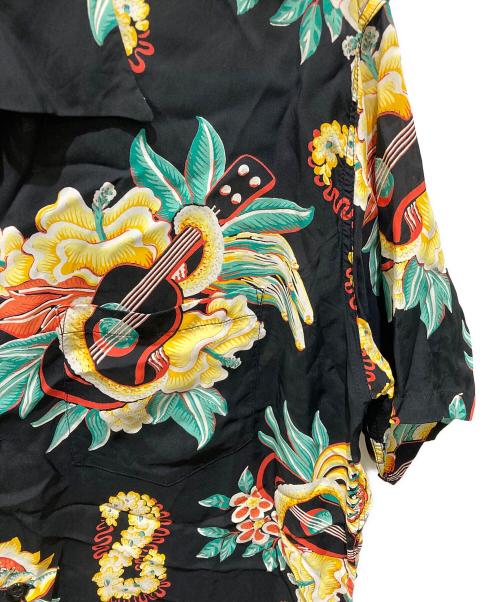 Sun Surf（サンサーフ）Sun Surf (サンサーフ) HAWAIIAN SHIRT “MACINTOSH UKULELE” ブラック サイズ:Ｌの古着・服飾アイテム