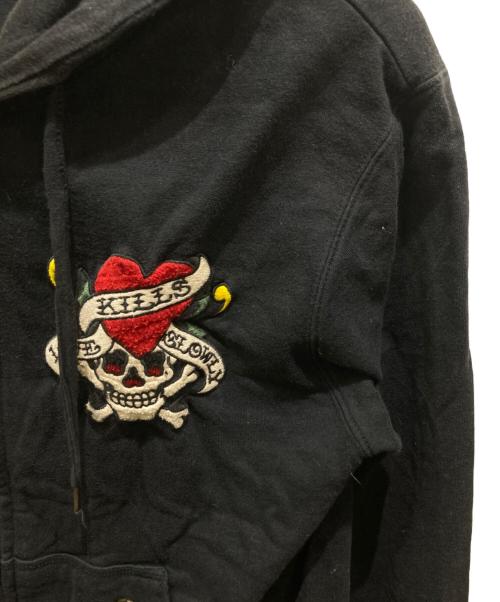 Ed Hardy（エド ハーディー）ED HARDY (エド ハーディー) スカル刺繍ジップパーカー ブラック サイズ:Sの古着・服飾アイテム