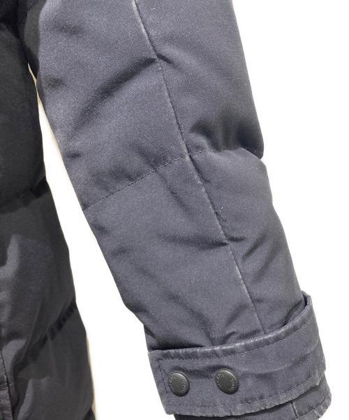 CANADA GOOSE（カナダグース）CANADA GOOSE (カナダグース) MACKENZIE(マッケンジー） /ダウンコート ネイビー サイズ:Mの古着・服飾アイテム