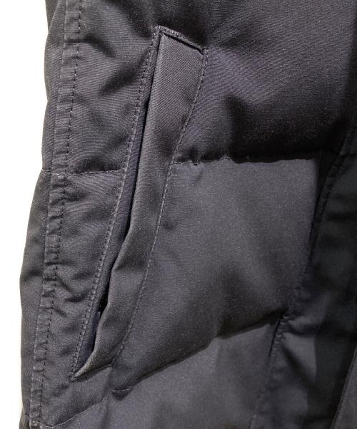 CANADA GOOSE（カナダグース）CANADA GOOSE (カナダグース) MACKENZIE(マッケンジー） /ダウンコート ネイビー サイズ:Mの古着・服飾アイテム