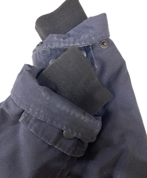 CANADA GOOSE（カナダグース）CANADA GOOSE (カナダグース) MACKENZIE(マッケンジー） /ダウンコート ネイビー サイズ:Mの古着・服飾アイテム