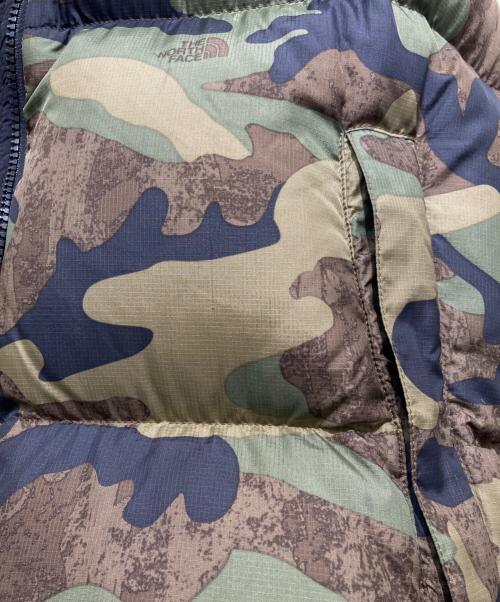 THE NORTH FACE（ザ ノース フェイス）THE NORTH FACE (ザ ノース フェイス) Novelty Nuptse Jacket　ノベルティヌプシダウンジャケット カーキ サイズ:Lの古着・服飾アイテム