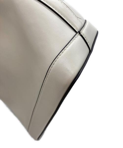 Kate Spade（ケイトスペード）Kate Spade (ケイトスペード) リーガン バケット バッグ ベージュの古着・服飾アイテム