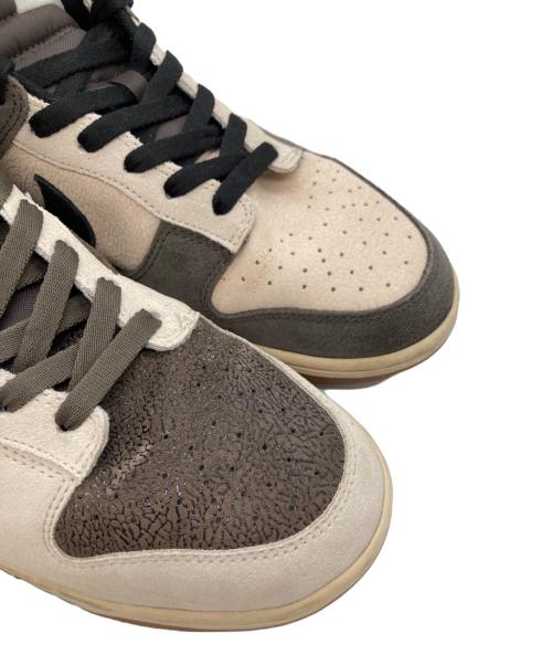 NIKE（ナイキ）NIKE (ナイキ) BY YOU DUNK LOW ブラウン サイズ:27.5の古着・服飾アイテム