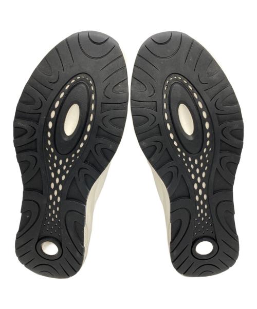 OAKLEY（オークリー）OAKLEY (オークリー) ローカットスニーカー ホワイト サイズ:26.5の古着・服飾アイテム