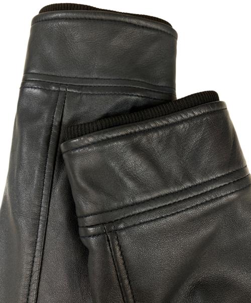 AKM（エーケーエム）AKM (エーケーエム) ラムレザーシングルライダースジャケット グレー サイズ:XLの古着・服飾アイテム