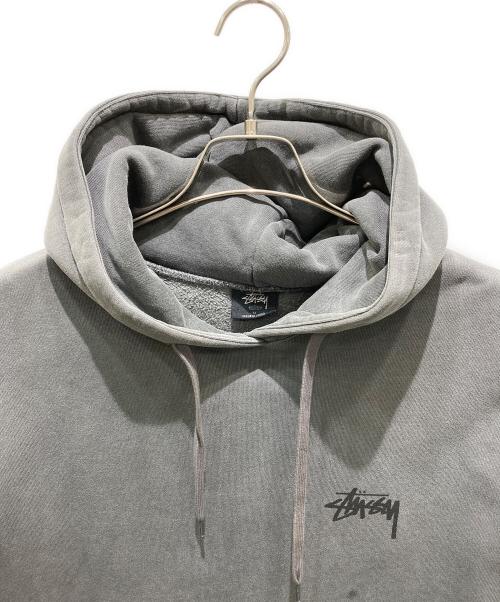 stussy（ステューシー）stussy (ステューシー) プルオーバーパーカー グレー サイズ:Ｍの古着・服飾アイテム