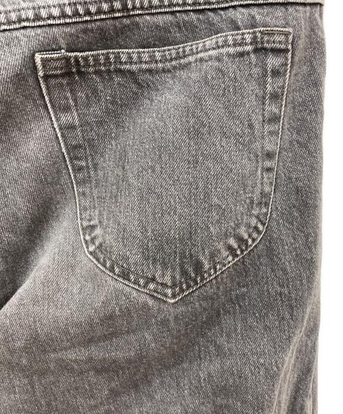 SUNDAYS BEST（サンデイズベスト）SUNDAYS BEST (サンデイズベスト) ] REGULAR FIT STONE WASHED BLACK DENIM グレー サイズ:34の古着・服飾アイテム
