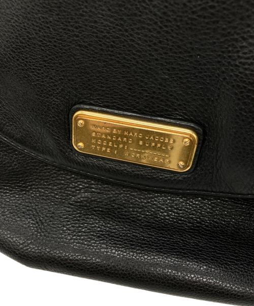 Marc by Marc Jacobs（マークバイマークジェイコブス）Marc by Marc Jacobs (マークバイマークジェイコブス) レザーショルダーバッグ ブラックの古着・服飾アイテム