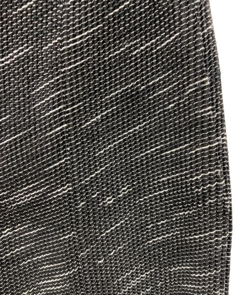 ISSEY MIYAKE（イッセイミヤケ）ISSEY MIYAKE (イッセイミヤケ) プリーツ加工パンツ グレー サイズ:2の古着・服飾アイテム