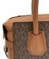 中古・古着 MICHAEL KORS (マイケル・コース) MERCER トップジップ ベルテッド サッチェル スモール ブラウン：8000円