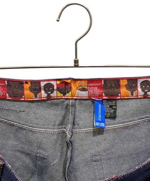 platium fubu（プラチナムフブ）platium fubu (プラチナムフブ) 刺繍バギーデニムパンツ ブルー サイズ:36の古着・服飾アイテム