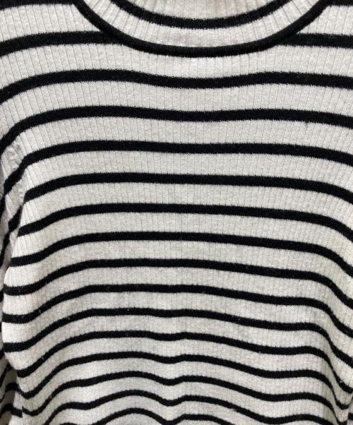 HER LIP TO（ハーリップトゥ）HER LIP TO (ハーリップトゥ) Volume Sleeve Stripe Knit Top ホワイト サイズ:Ｍの古着・服飾アイテム