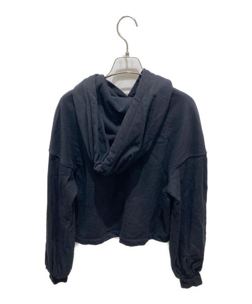 MCM（エムシーエム）MCM (エムシーエム) ロゴ短丈パーカー ブラック サイズ:記載なしの為実寸参照の古着・服飾アイテム