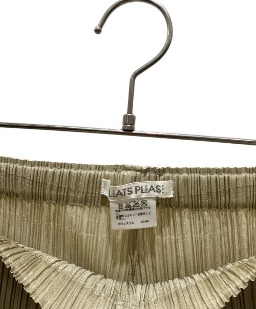 PLEATS PLEASE（プリーツプリーズ）PLEATS PLEASE (プリーツプリーズ) プリーツハーフパンツ ベージュ サイズ:1の古着・服飾アイテム