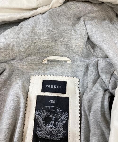 DIESEL（ディーゼル）DIESEL (ディーゼル) 加工フーデットレザージャケット ホワイト サイズ:Sの古着・服飾アイテム