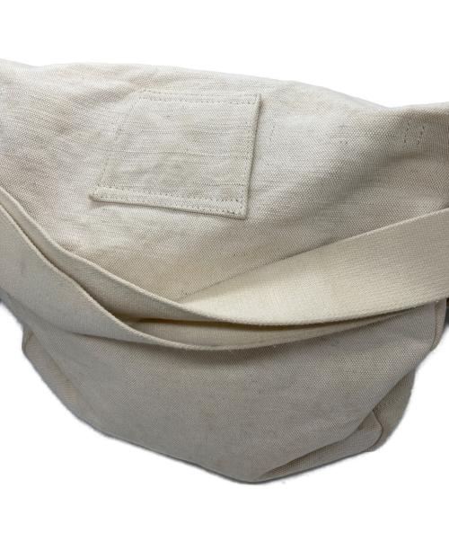 SLOW&CO（スロウアンドコー）slow&co (スロウアンドコー) truck french army shouder bag ベージュの古着・服飾アイテム