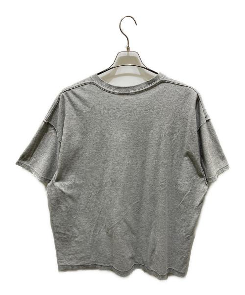 ISNESS MUSIC（イズネス ミュージック）ISNESS MUSIC (イズネス ミュージック) プリントTシャツ グレー サイズ:Fの古着・服飾アイテム
