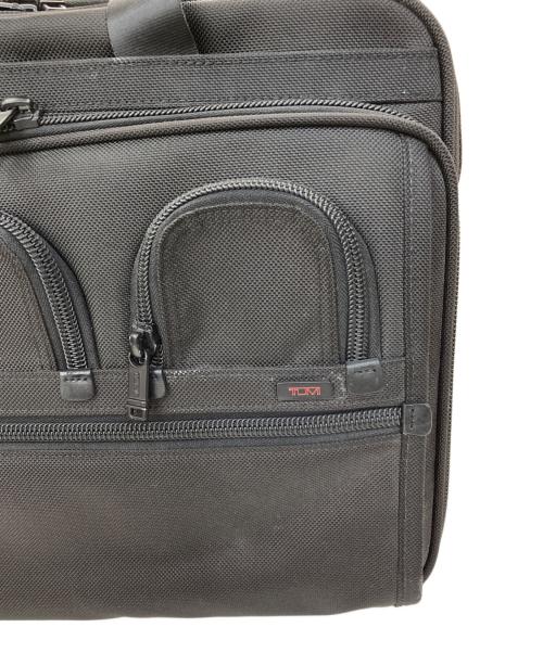 TUMI（トゥミ）TUMI (トゥミ) ウィールド・デラックス・エクスパンダブル・ブリーフ・ウィズ・ラップトップ・インサート ブラックの古着・服飾アイテム