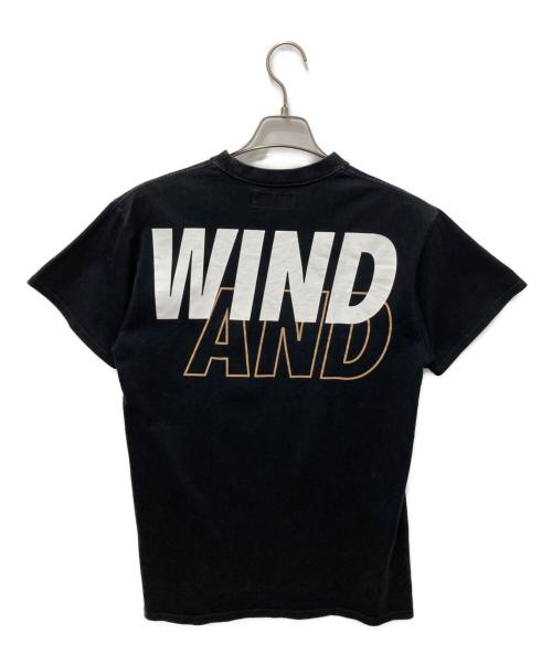 WIND AND SEA（ウィンダンシー）WIND AND SEA (ウィンダンシー) ロゴプリントTシャツ ブラック サイズ:Ｍの古着・服飾アイテム