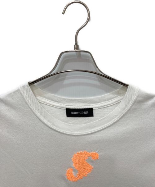 WIND AND SEA（ウィンダンシー）WIND AND SEA (ウィンダンシー) ロゴ刺繍Tシャツ ホワイト サイズ:Lの古着・服飾アイテム