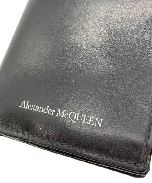 ALEXANDER McQUEEN（アレキサンダーマックイーン）ALEXANDER McQUEEN (アレキサンダーマックイーン) レザー2つ折り財布 ブラックの古着・服飾アイテム