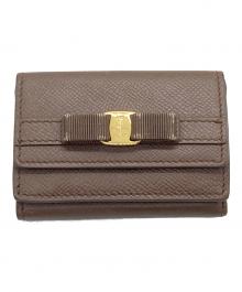 Ferragamo（フェラガモ）の古着「ヴァラリボン 3つ折り財布」｜ブラウン