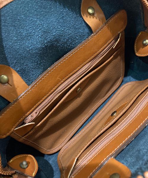 DOONEY&BOURKE（ドゥーニーアンドバーク）DOONEY&BOURKE (ドゥーニーアンドバーク) ハンドバッグ ブラックの古着・服飾アイテム
