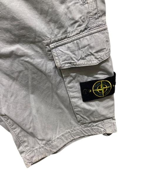 STONE ISLAND（ストーンアイランド）STONE ISLAND (ストーンアイランド) カーゴショートパンツ グレー サイズ:32の古着・服飾アイテム