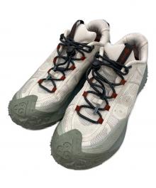 NIKE ACG（ナイキエーシージー）の古着「ACG Mountain Fly 2 Low」｜グレー